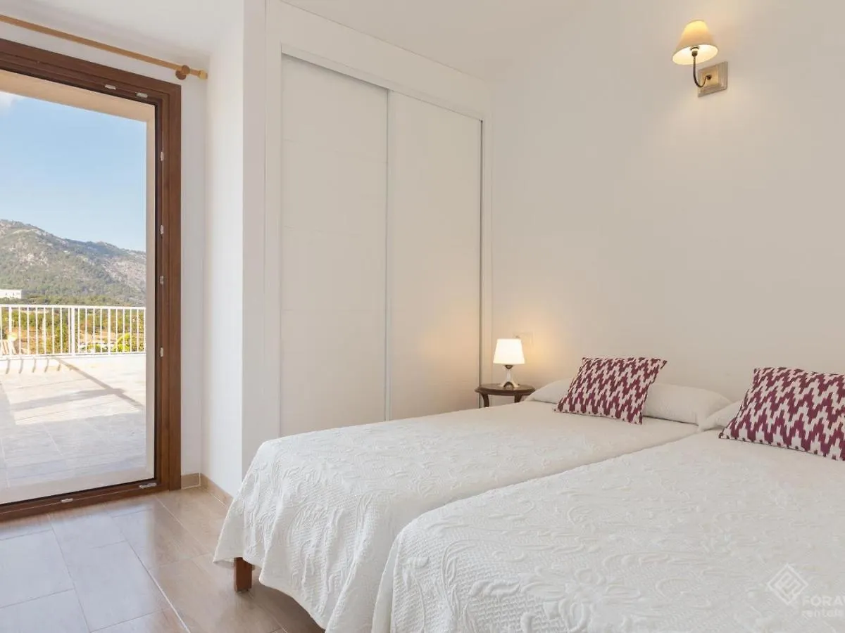 Casa Lluna Campanet 0*,  Spain